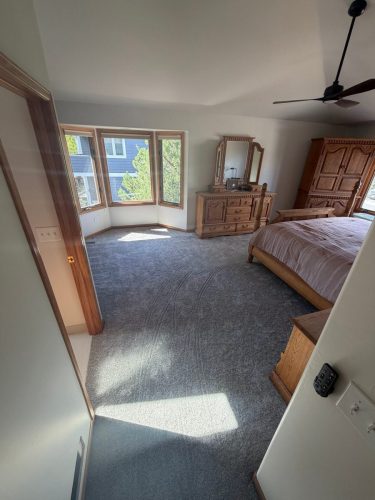 Fort Collins Carpet Installation with Wrapped Stairs – Elevated III Rodeo