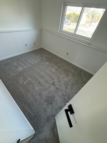 Fort Collins Carpet Installers - Color River Rock